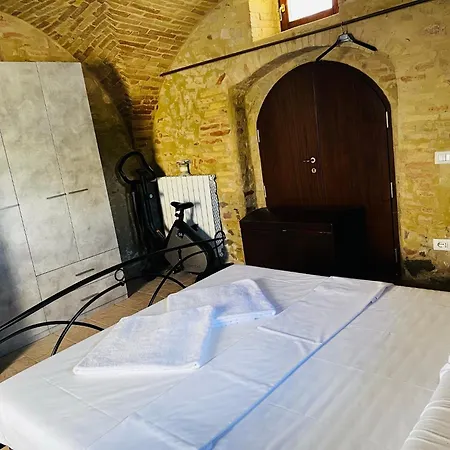 Lucky Garden Bed & Breakfast 3*